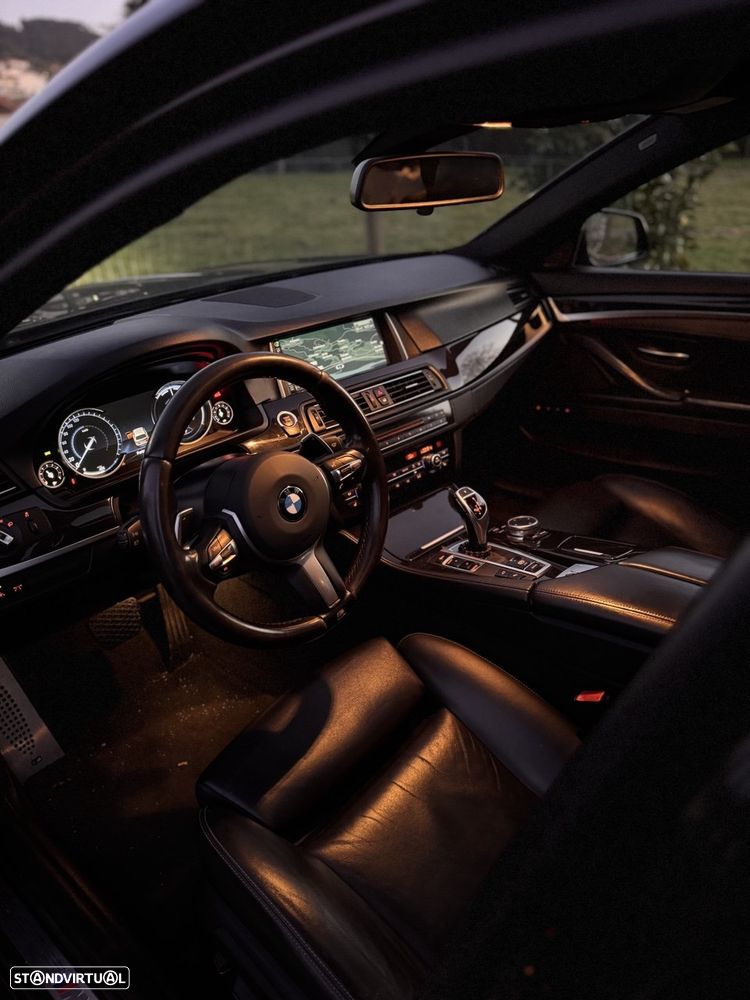BMW 525 d Pack M Auto — fotografia 14