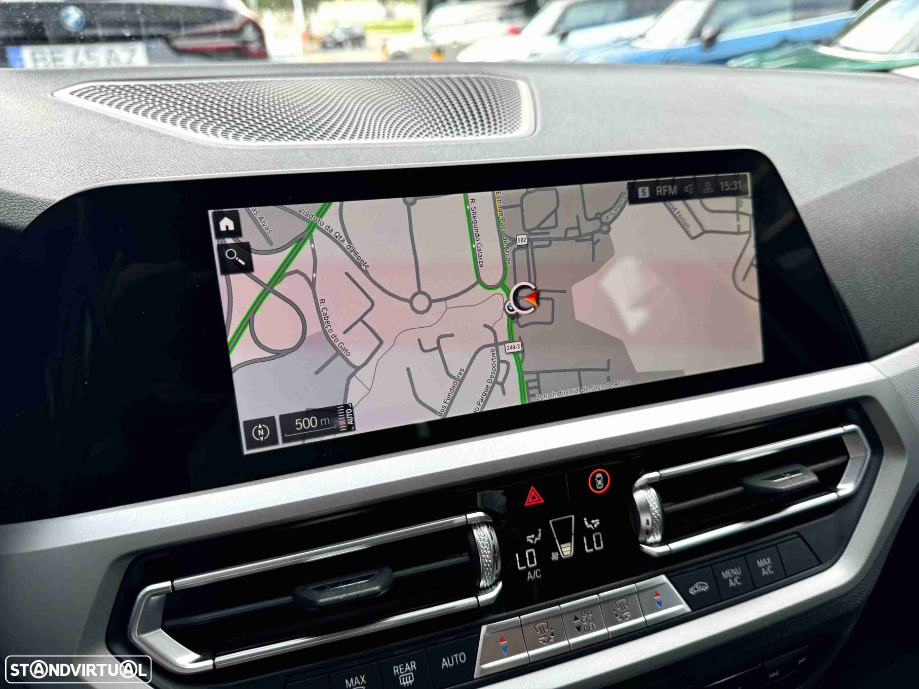 BMW 318 d Touring Auto - 11