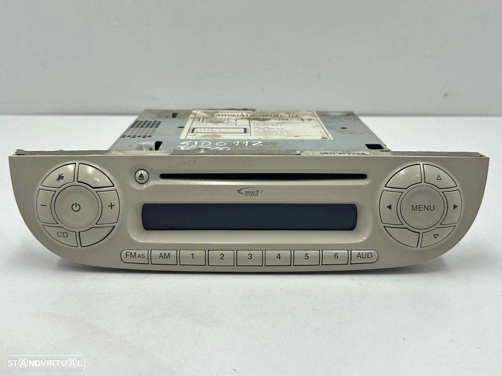 Rádio - Fiat 500 (2011) - 1
