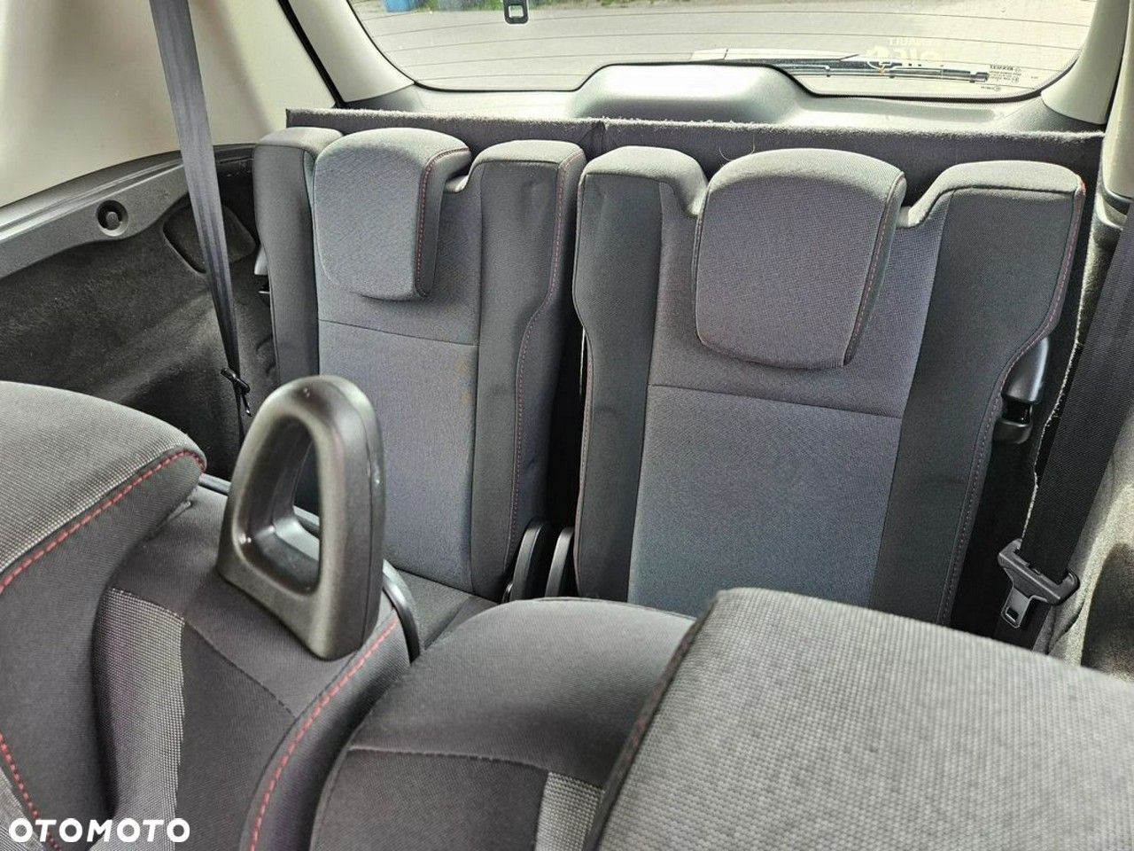 Renault Grand Scenic - 11