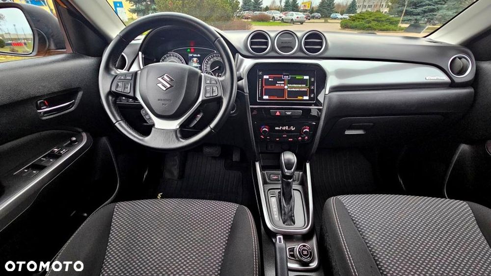 Suzuki Vitara 1.5 Dualjet Hybrid Allgrip AGS Comfort+ - 19