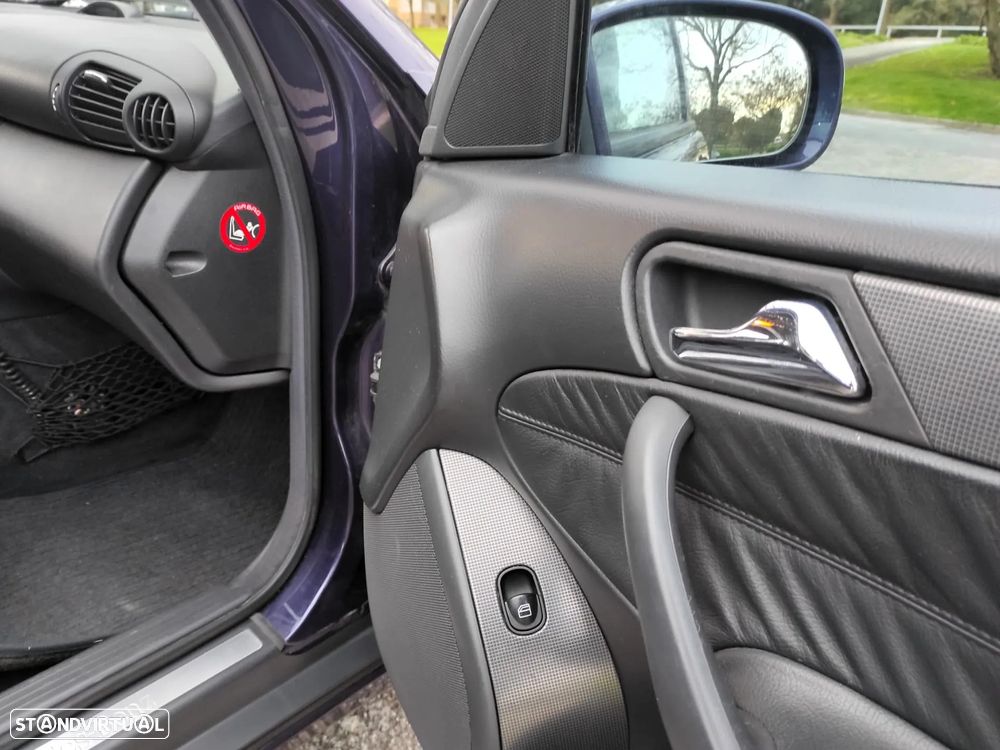 Mercedes-Benz C 220 - 26