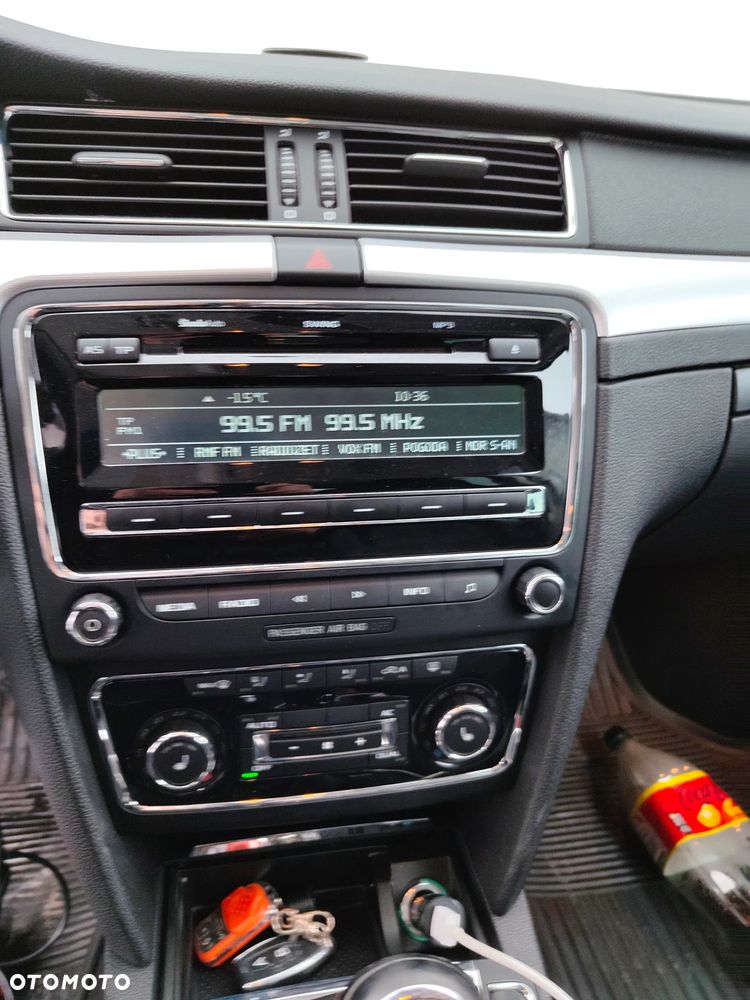 Skoda Superb 2.0 TDI Exclusive - 7
