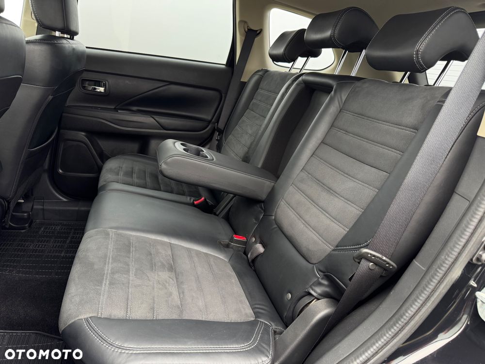 Mitsubishi Outlander 2.0 2WD CVT Diamant Edition+ - 7