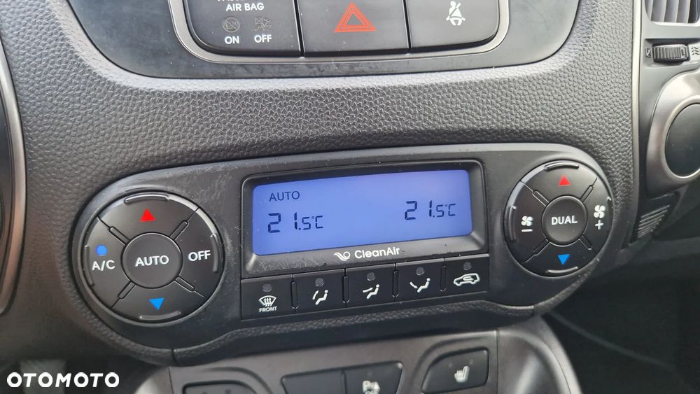 Hyundai ix35 1.7 CRDi Premium 2WD - 11