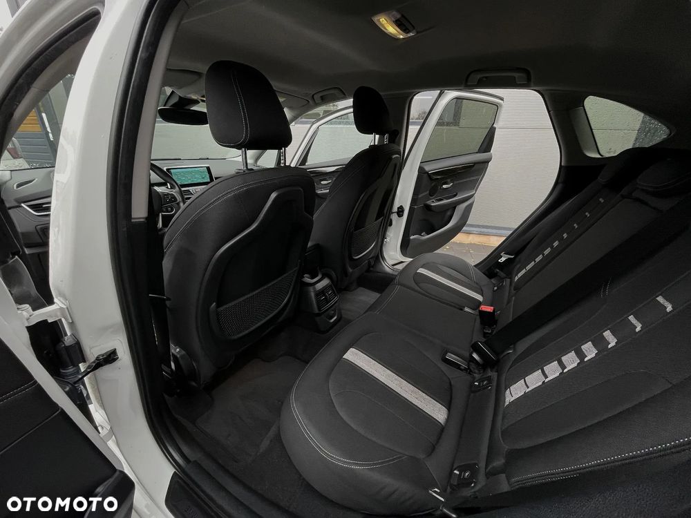 BMW Seria 2 218d Sport-Aut M Sport - 20