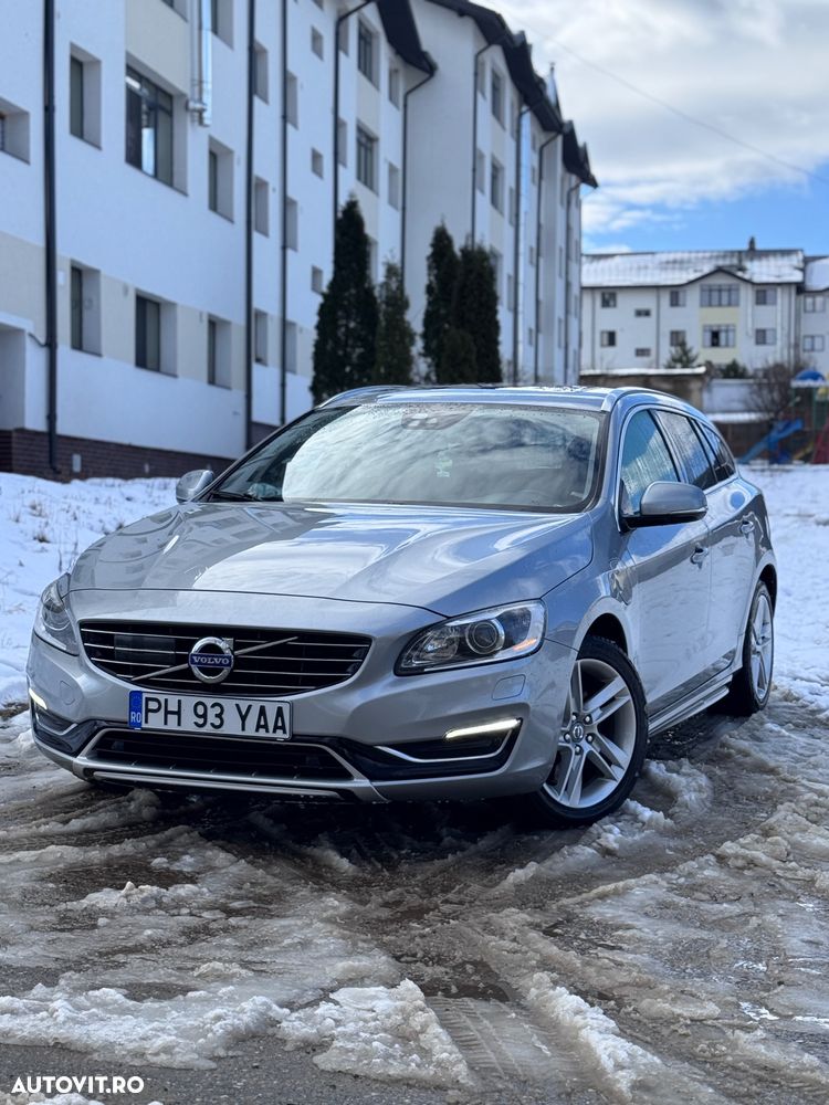 Volvo V60 D5 AWD Basic - 2