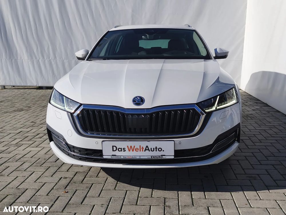 Skoda Octavia Combi 2.0 TDI DSG Style - 8