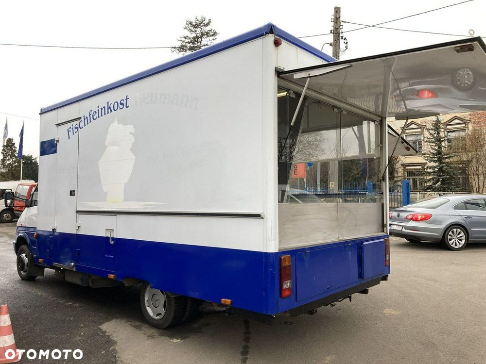 Mercedes-Benz Sprinter - 21