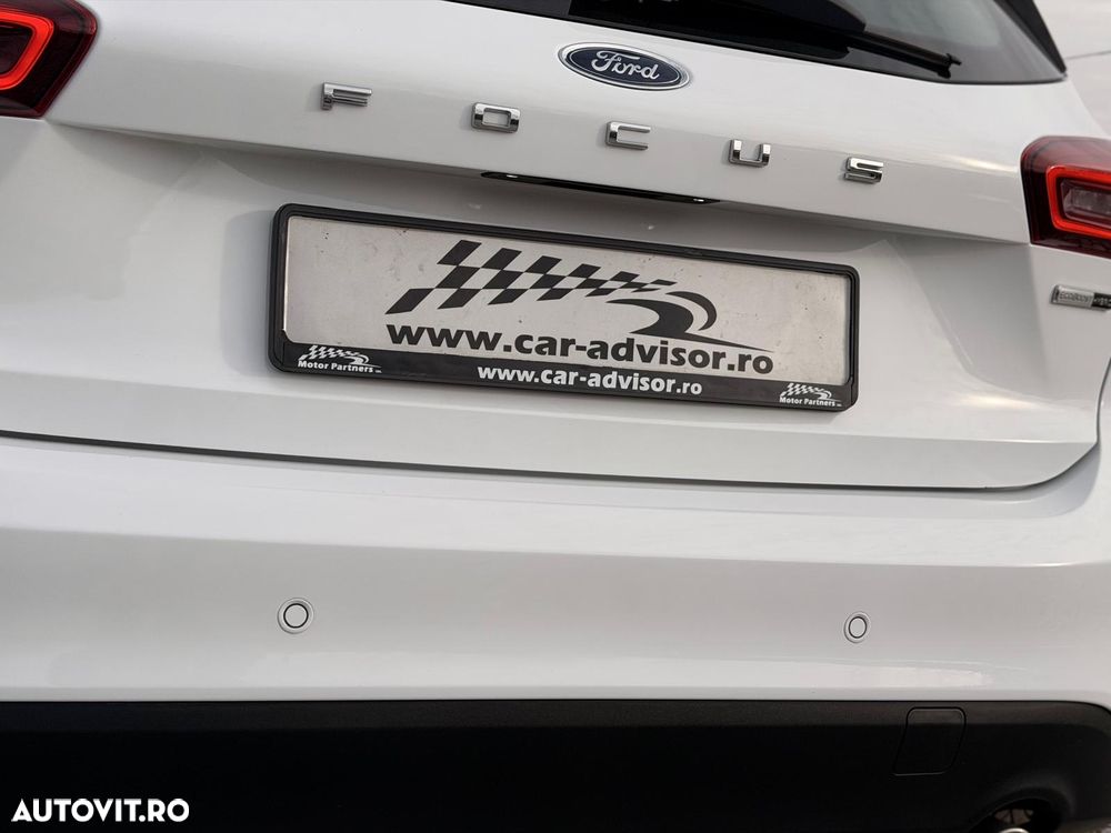 Ford Focus 1.0 EcoBoost MHEV Titanium X - 16