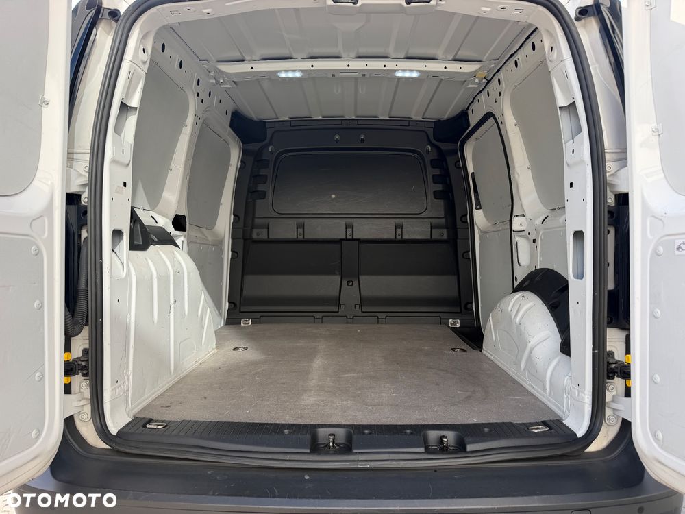 Volkswagen Caddy 102 KM - 11