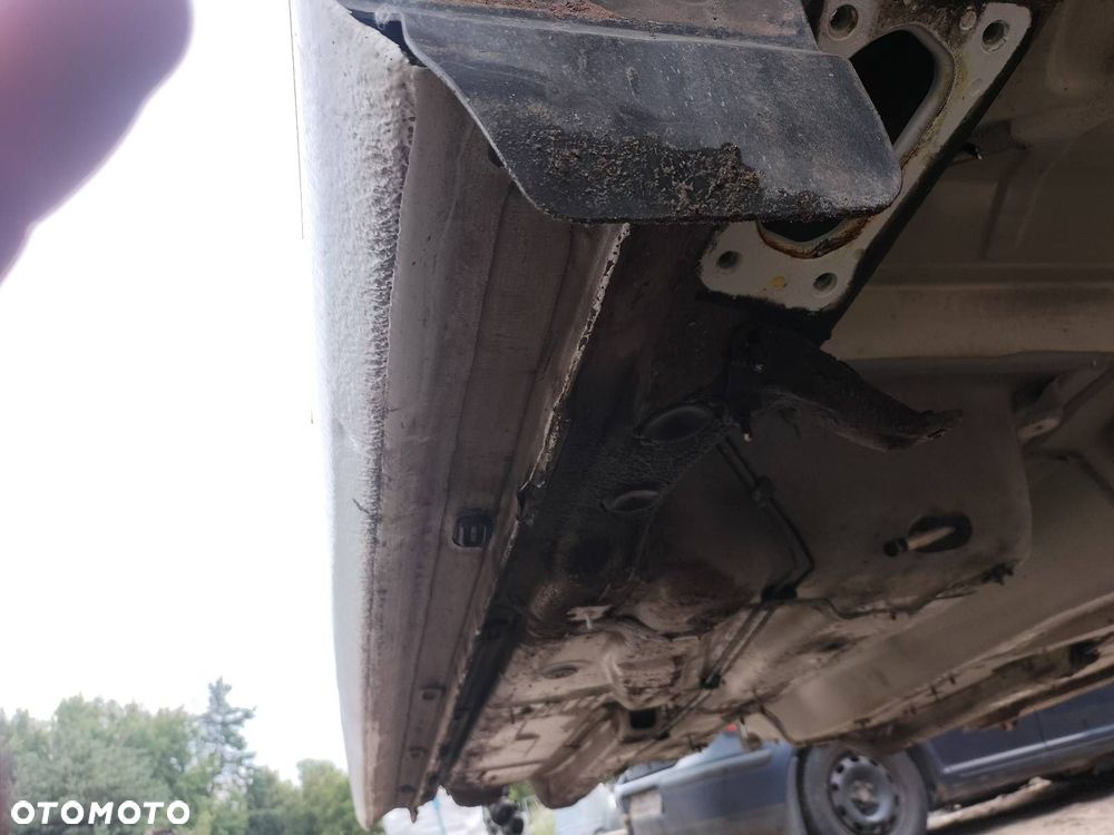 PRÓG LEWY + SŁUPEK ŚRODKOWY SKODA RAPID I LIFTBACK  LF9E - 7