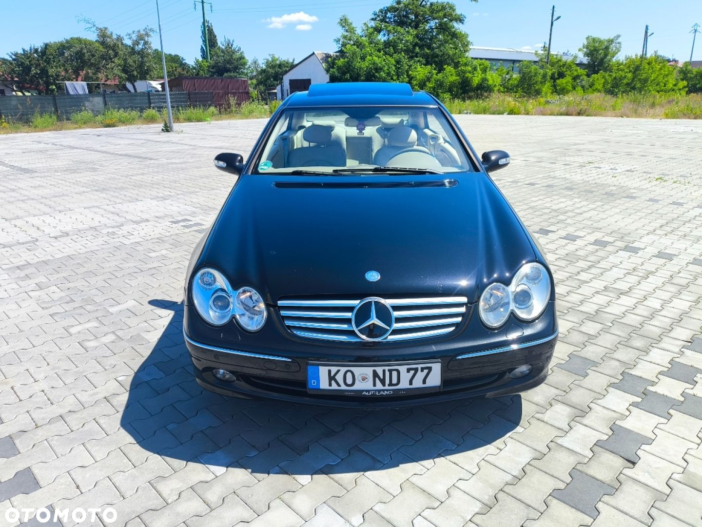 Mercedes-Benz CLK - 11