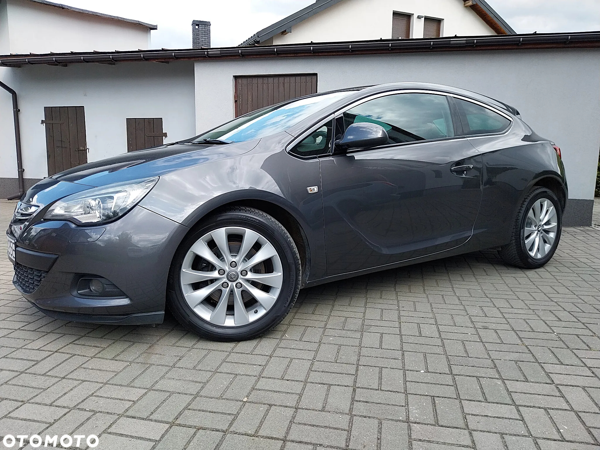 Opel Astra GTC 1.4 Turbo - 3
