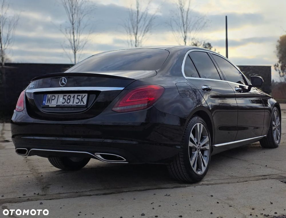 Mercedes-Benz Klasa C 300 9G-TRONIC Avantgarde - 8