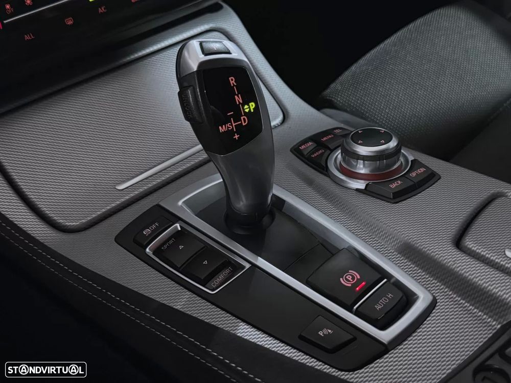 BMW 520 d Pack M Auto - 19