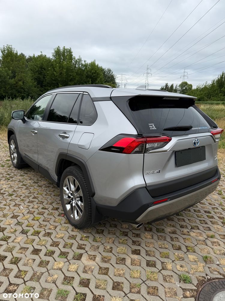 Toyota RAV4 - 4