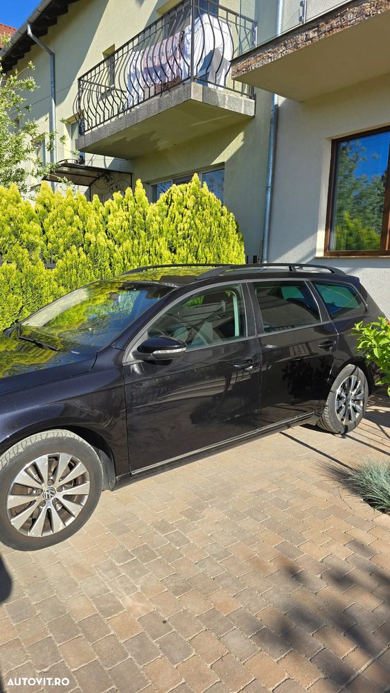 Volkswagen Passat 2.0 TDI BlueMotion Technology DSG Comfortline - 2
