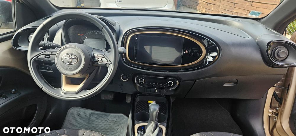 Toyota Aygo X 1.0 VVT-i Executive CVT - 15