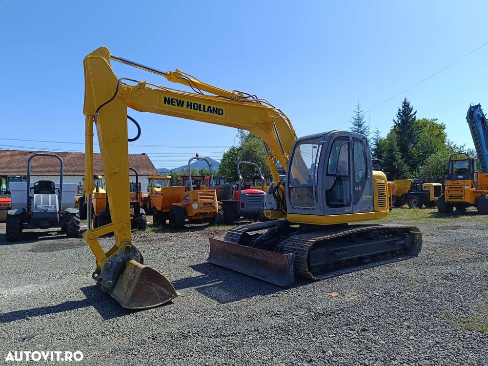 New Holland E135 SR - 2