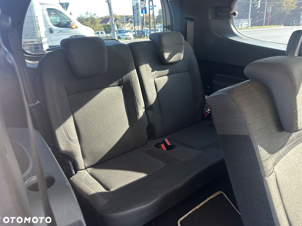 Dacia Lodgy - 18