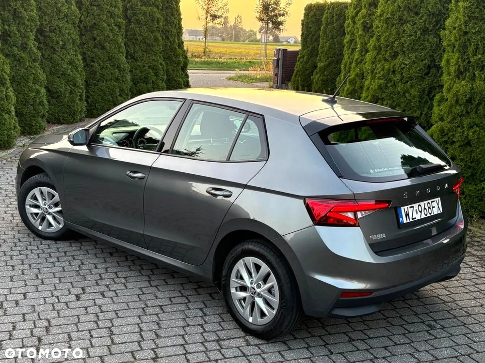 Skoda Fabia 1.0 TSI Ambition - 10