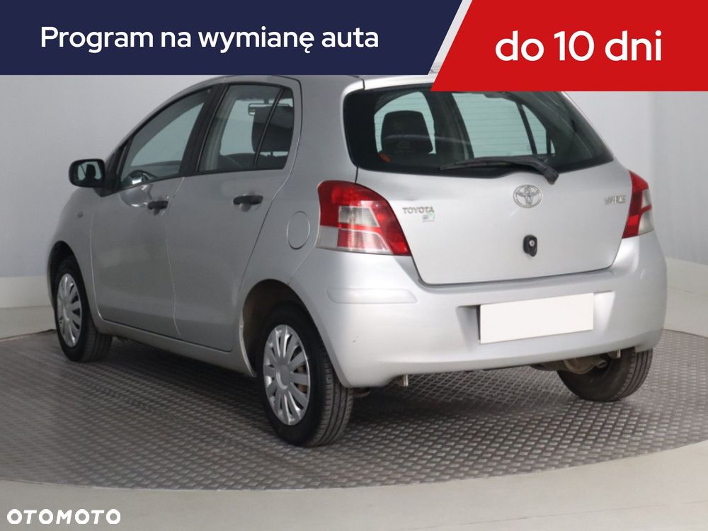 Toyota Yaris - 6