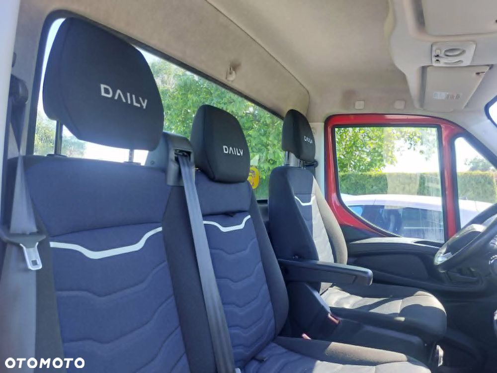 Iveco DAILY 35S18 - 25