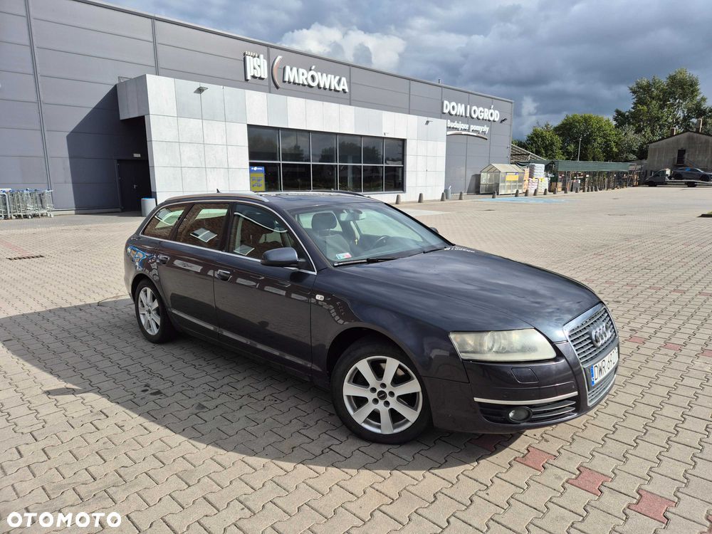 Audi A6 Avant - 1