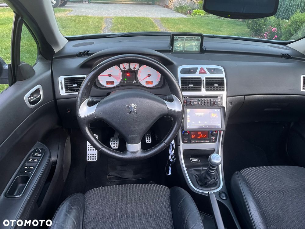 Peugeot 307 CC - 11