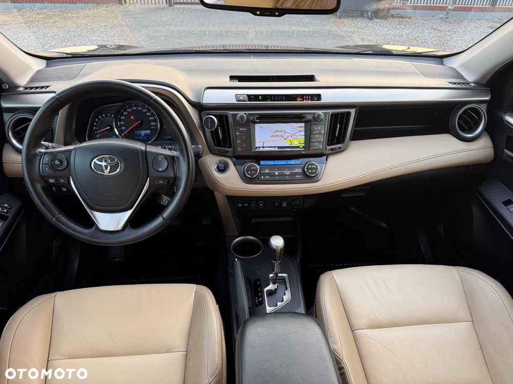 Toyota RAV4 2.0 Prestige MS EU6 - 17