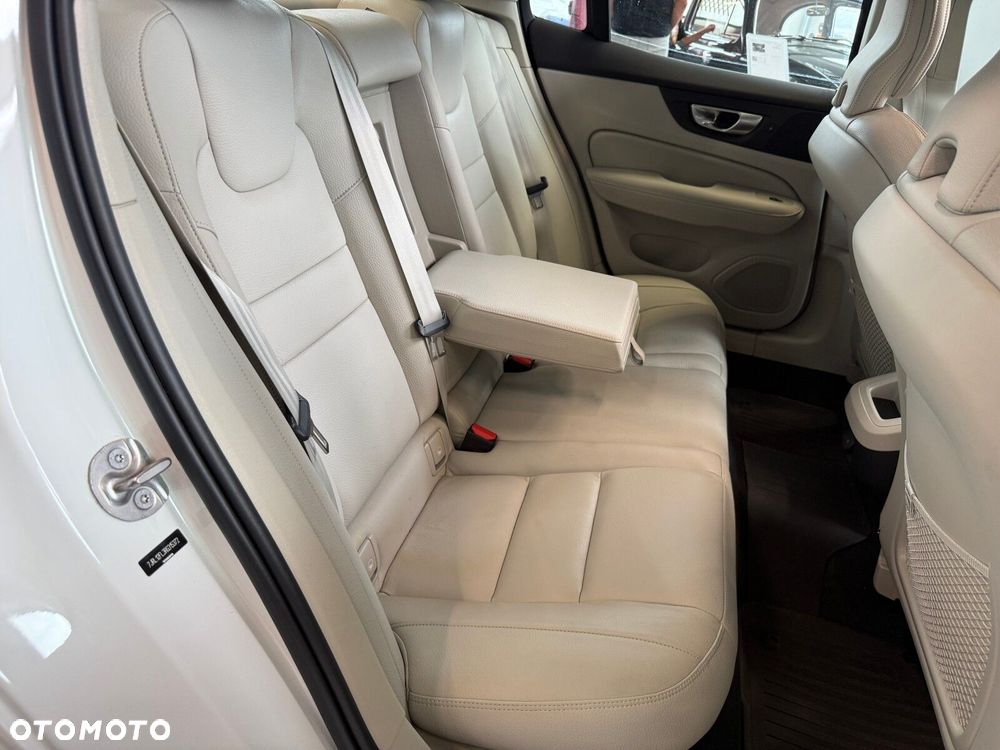 Volvo S60 - 13