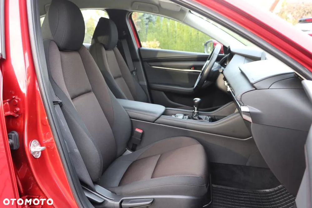 Mazda 3 FASTBACK e-SKYACTIV-G 122 M HYBRID EXCLUSIVE-LINE - 8