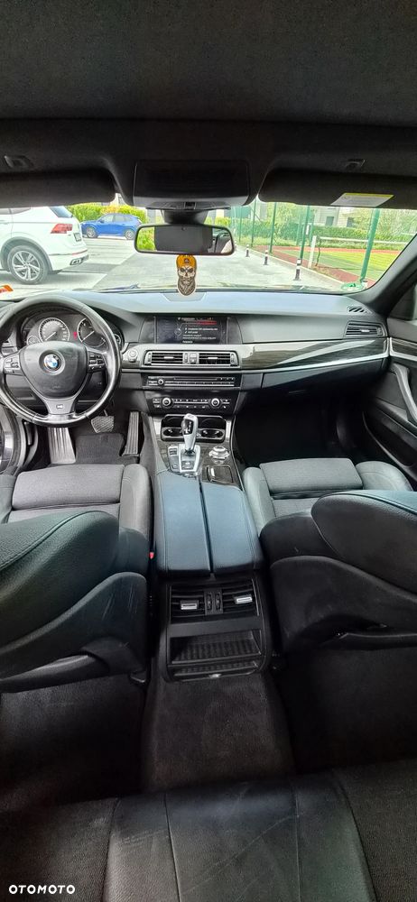 BMW 5 Series 2012 photo 4