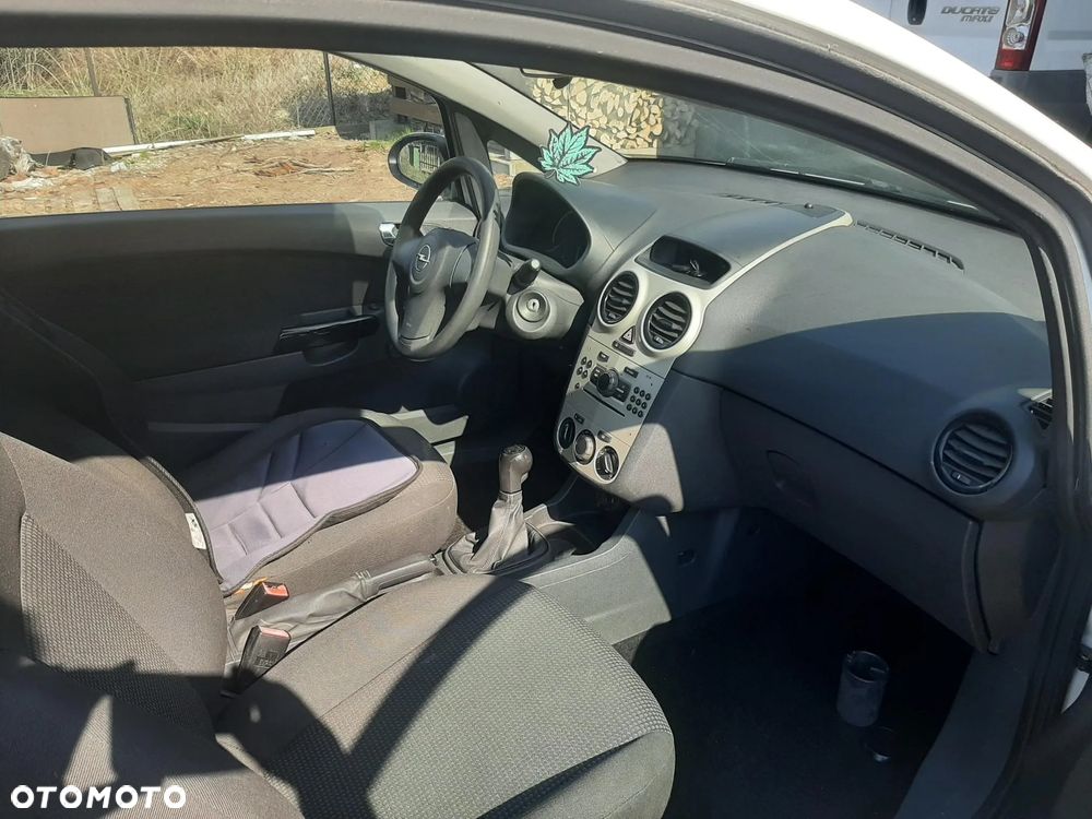Opel Corsa 1.3 CDTI 111 - 8