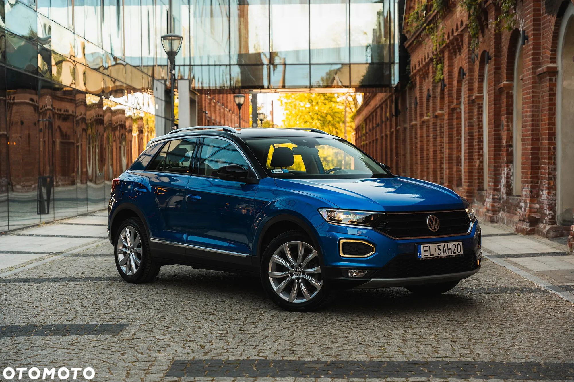 Volkswagen T-Roc 2.0 TSI 4Motion Premium DSG - 1