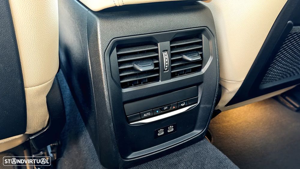 BMW i4 - 15