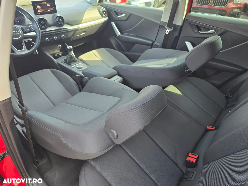 Audi Q2 1.6 30 TDI Sport - 10