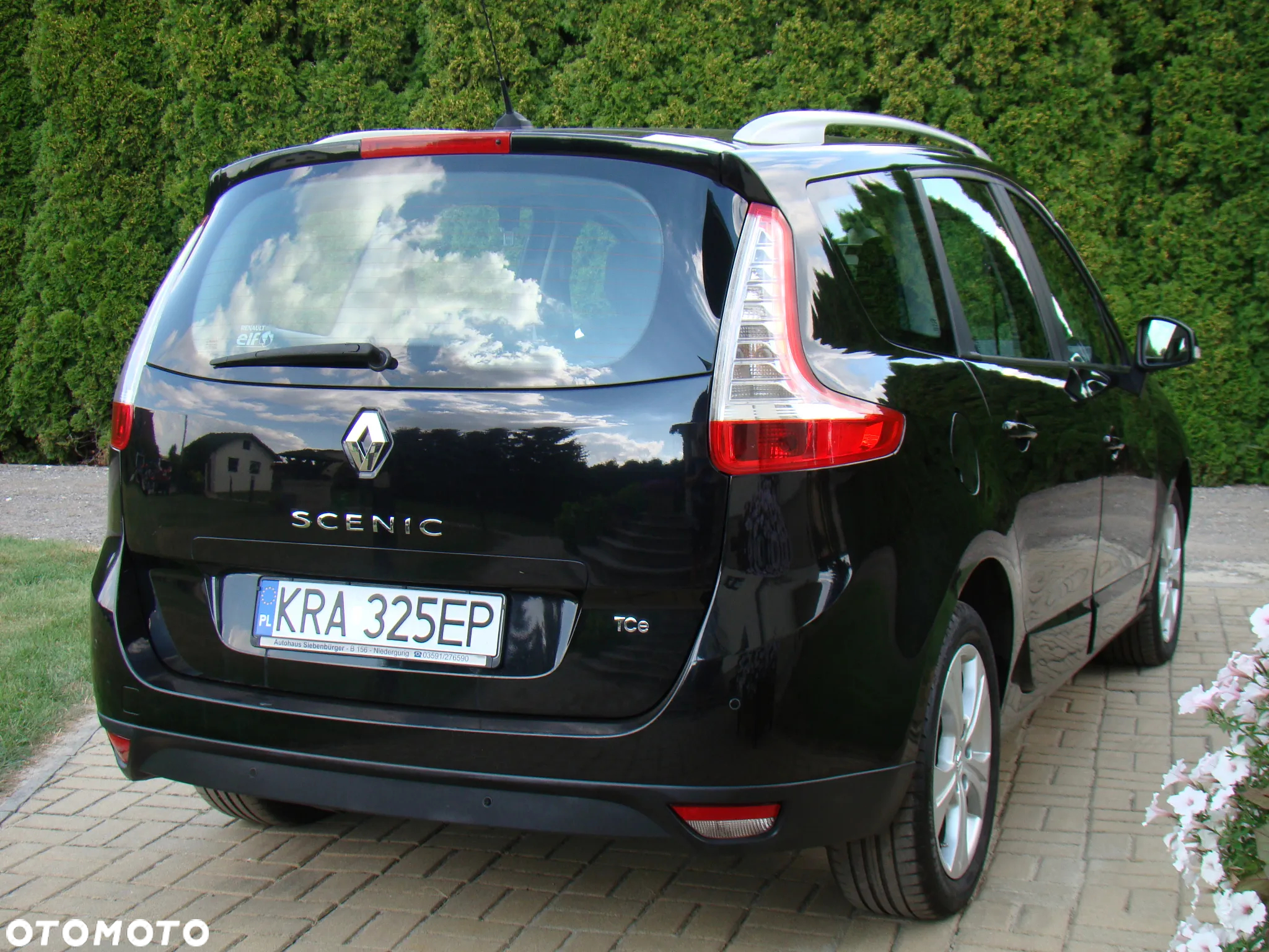 Renault Grand Scenic - 11