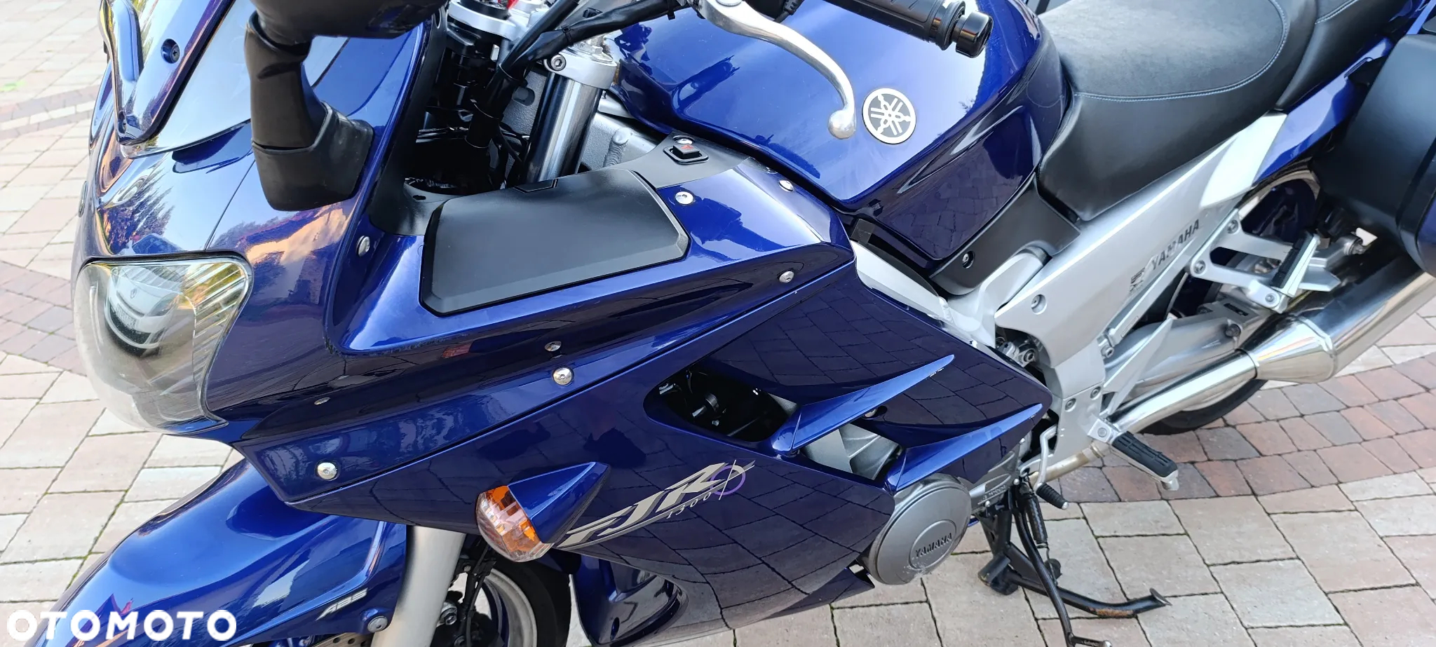 Yamaha FJR - 15