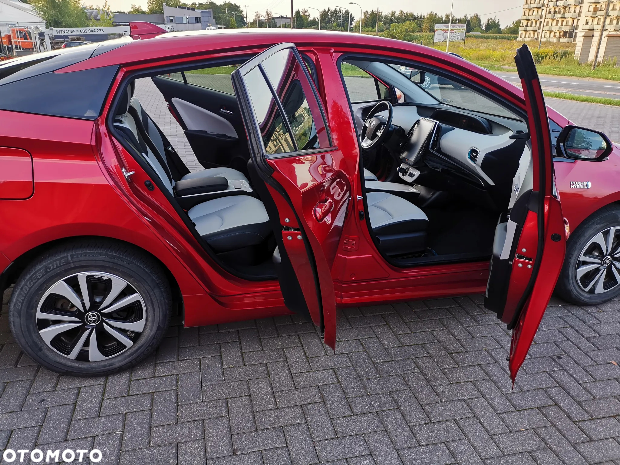 Toyota Prius - 17