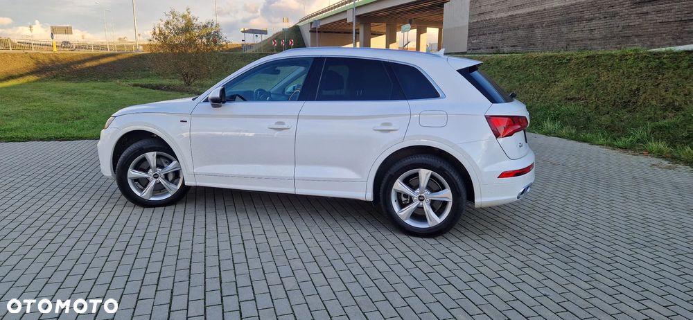 Audi Q5 55 TFSI e Quattro S Line S tronic - 7