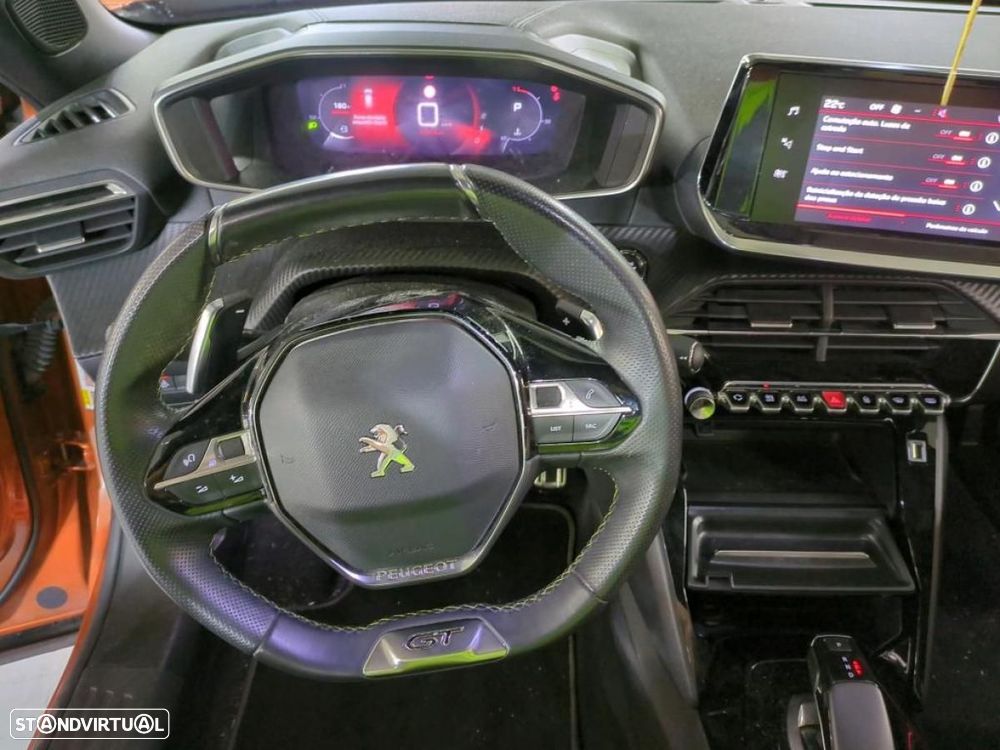 Peugeot 2008 1.5 BlueHDi GT EAT8 - 4