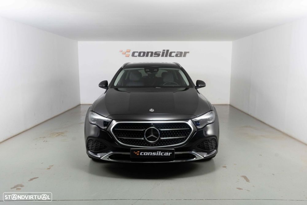 Mercedes-Benz E 300 de 4Matic All-Terrain - 3