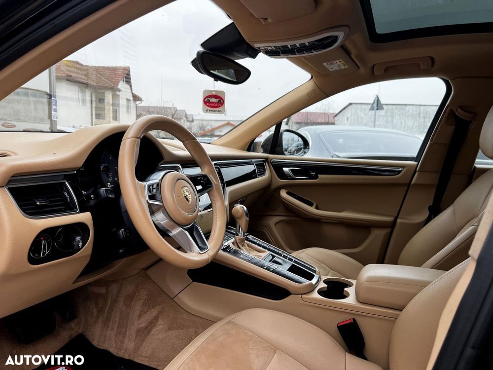 Porsche Macan - 5