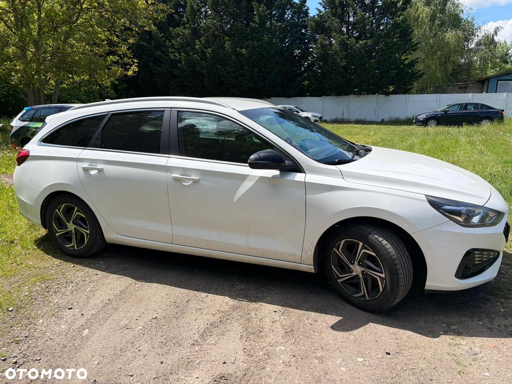 Hyundai i30 1.5 DPI Smart - 2