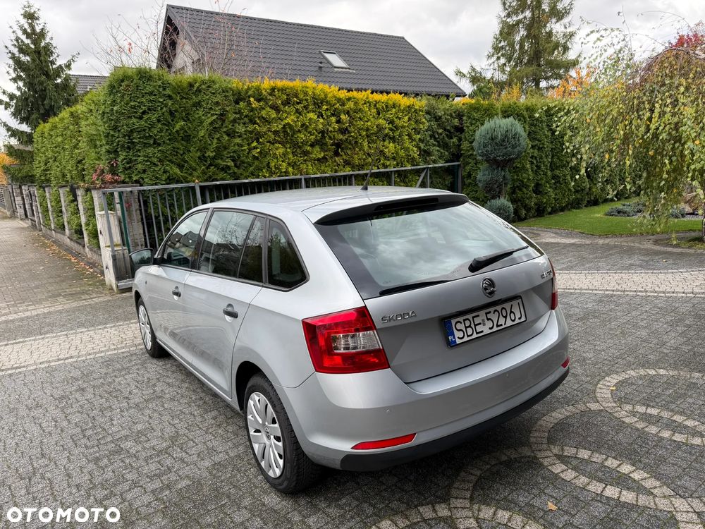 Skoda RAPID - 4