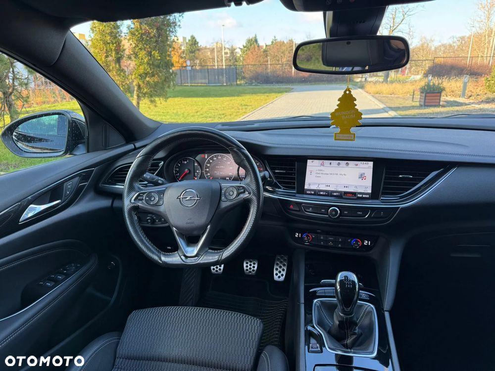 Opel Insignia 2.0 - 13