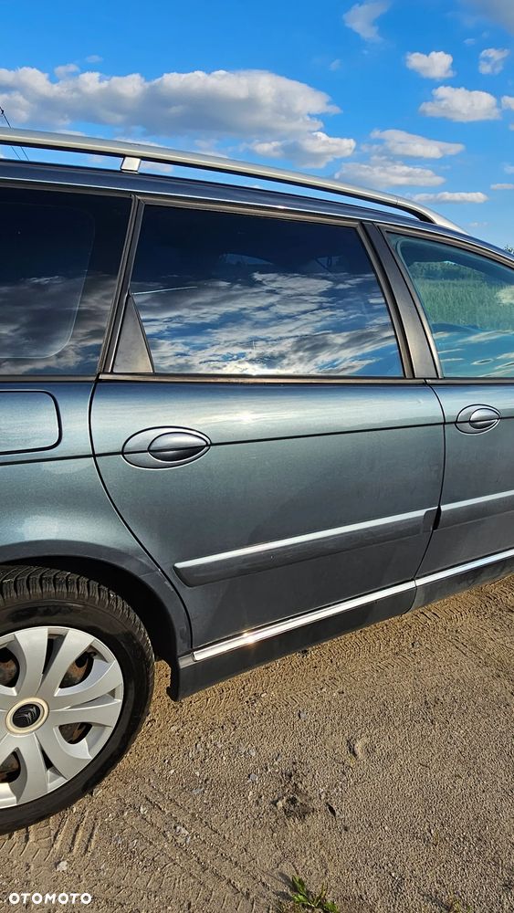 Citroën C5 II 2.0i 16V SX - 4