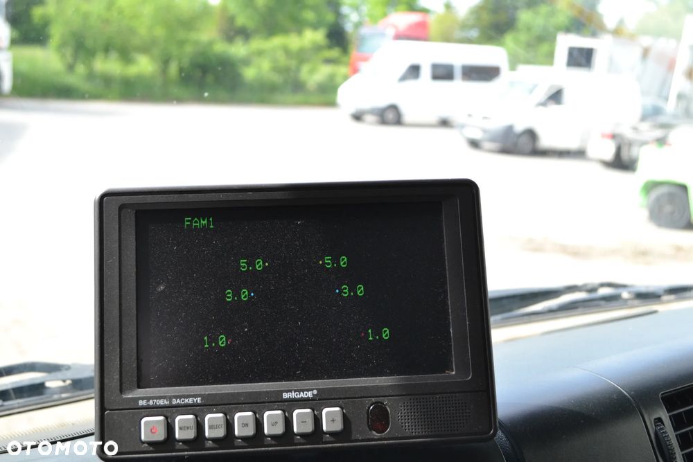 MAN MAN TGM 26.290 TYLKO 297 tys. km TRZECIA OŚ SKRĘTNA MOŻLIWOŚĆ REJESTRACJI JAKO POMOC DROGOWA PLATFORMA dł. 7.4 m zawieszenie PNEUMATYCZNE - 8
